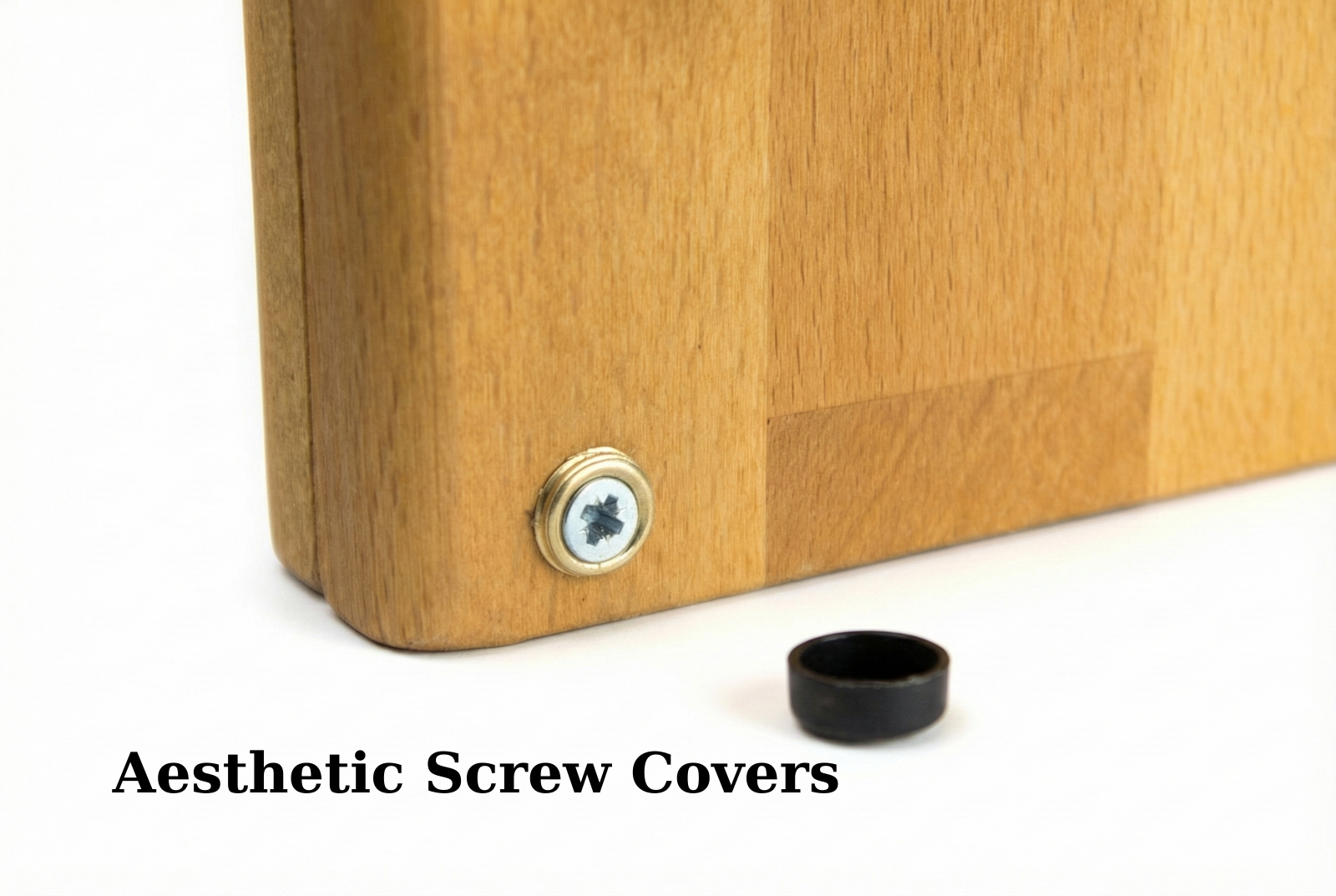 Masaüstü ahşap saat — estetik vida kapağı detay